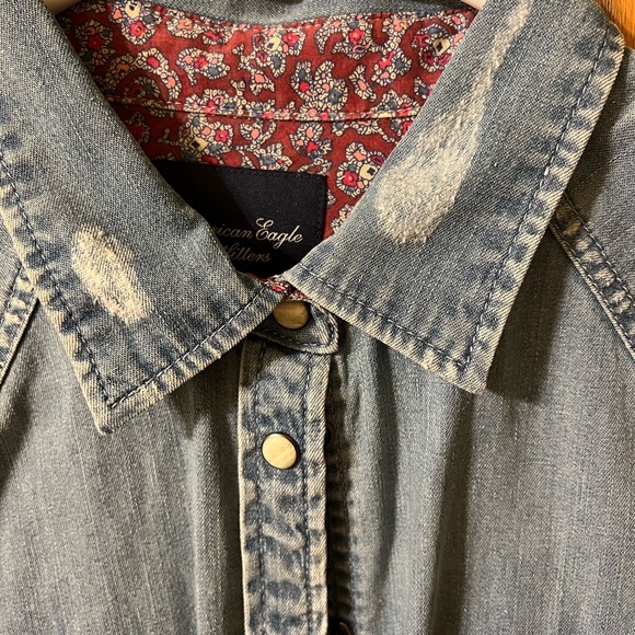 Button up - Picture 2 of 2